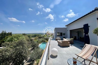 /international/fr/uzes-languedoc-roussillon-310100935050/?lang=zh-cn