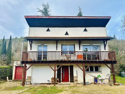 /international/fr/tour-de-faure-midi-pyrenees-310105378431/