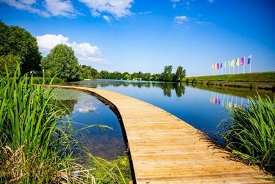 /international/fr/saint-avertin-centre-val-de-loire-310098766015/