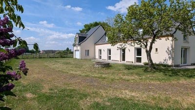 /international/fr/la-fleche-pays-de-la-loire-120096663322/?lang=en