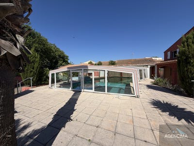 /international/fr/marseillan-languedoc-roussillon-310108318104/