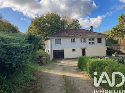 /international/fr/ville-sous-la-ferte-ardennes-310107245998/