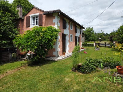 /international/fr/ecuras-charente-310107357711/?lang=it
