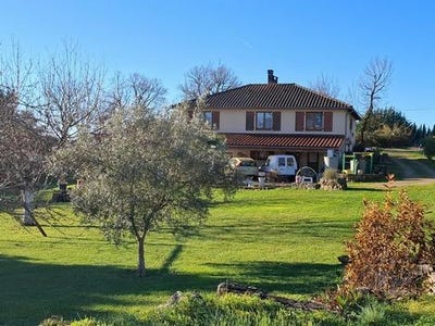 /international/fr/capdenac-midi-pyrenees-310109206035/?lang=fr