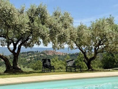 /international/fr/roussillon-provence-alpes-cote-d-azur-310100548942/