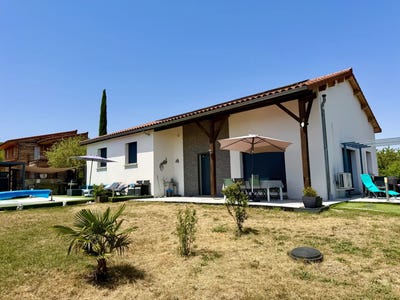 /international/fr/perignat-les-sarlieve-auvergne-310108971722/