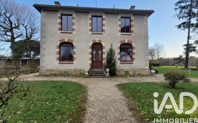 /international/fr/saint-martin-d-ary-charente-310105650698/