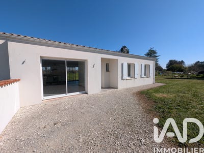 /international/fr/saint-simon-de-pellouaille-charente-310107672470/