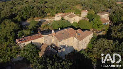 /international/fr/issirac-languedoc-roussillon-310109966585/