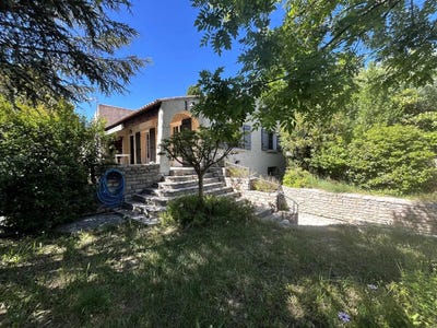 /international/fr/nages-et-solorgues-languedoc-roussillon-310104147935/