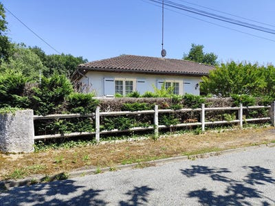 /international/fr/montpon-menesterol-aquitaine-310106357533/