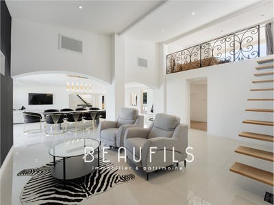 /international/fr/saint-gilles-languedoc-roussillon-310107582715/
