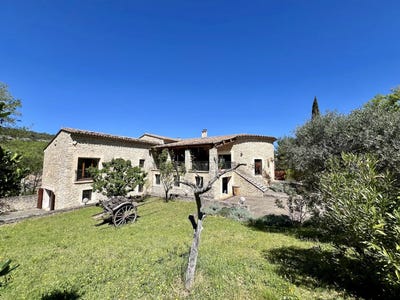 /international/fr/goult-hh-15357986-goult-provence-alpes-cote-d-azur-310100955999/