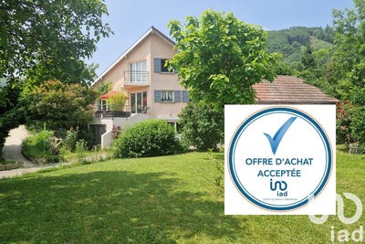 /international/fr/saint-martin-de-la-cluze-rhone-310100179556/
