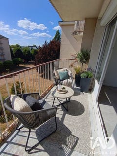 /international/fr/angers-pays-de-la-loire-310109220295/