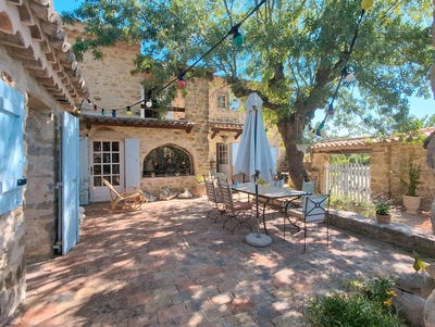 /international/fr/ales-languedoc-roussillon-310099919005/
