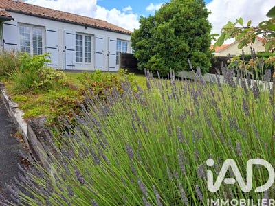 /international/fr/la-ferriere-pays-de-la-loire-310108519501/