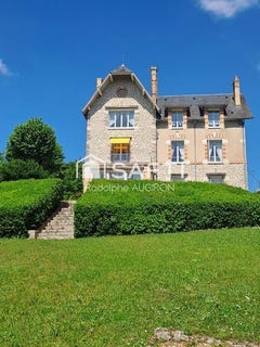 /international/fr/blois-centre-val-de-loire-310105946539/