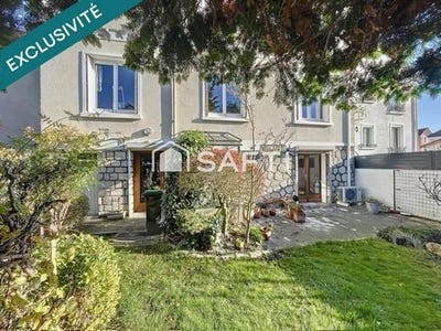 /international/fr/l-hay-les-roses-ile-de-france-310109049734/