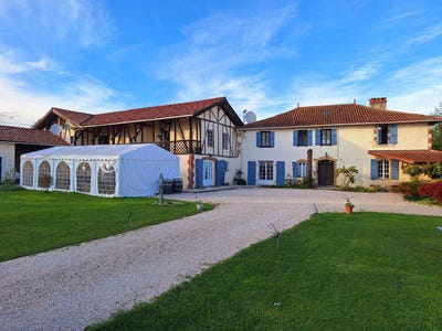/international/fr/mirande-midi-pyrenees-310101251248/?lang=en