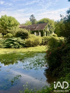 /international/fr/nailly-burgundy-310107017931/?lang=id