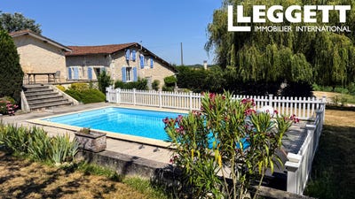 /international/fr/montmoreau-charente-310109171383/?lang=zh-cn