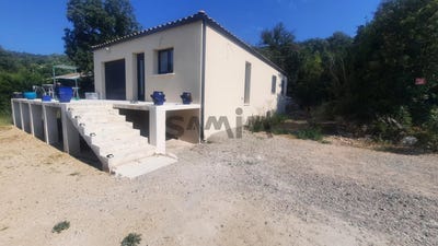 /international/fr/saint-hippolyte-du-fort-languedoc-roussillon-310109531974/