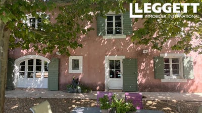 /international/fr/arpaillargues-et-aureillac-languedoc-roussillon-310108211421/