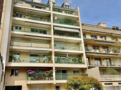 /international/fr/bois-colombes-ile-de-france-310108406081/