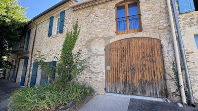 /international/fr/vaison-la-romaine-provence-alpes-cote-d-azur-310100956778/