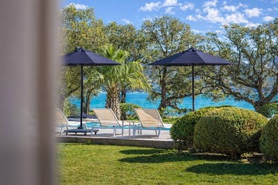 /international/fr/porto-vecchio-corsica-310106402855/
