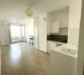 /international/fr/la-rochelle-franche-comte-310100823453/