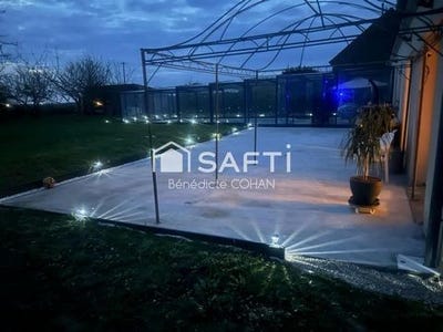 /international/fr/montainville-centre-val-de-loire-310106067806/