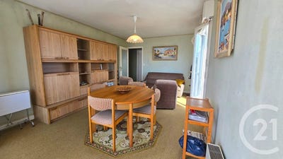 /international/fr/quiberon-brittany-310100828858/?lang=en