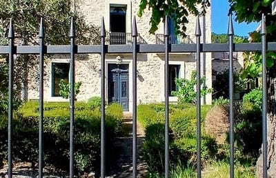 /international/fr/lamalou-les-bains-languedoc-roussillon-310107707617/