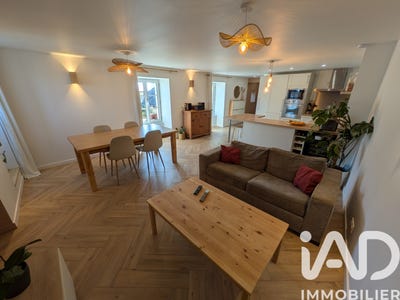 /international/fr/candes-saint-martin-centre-val-de-loire-310106741146/