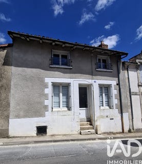 /international/fr/charroux-limousin-310108776572/