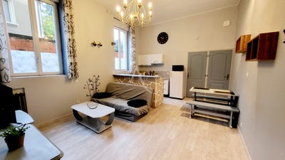 /international/fr/carcassonne-languedoc-roussillon-310106741436/