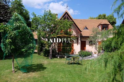 /international/fr/saint-leu-la-foret-ile-de-france-310100057465/