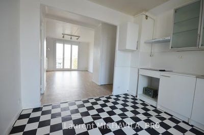/international/fr/beziers-languedoc-roussillon-310108488582/