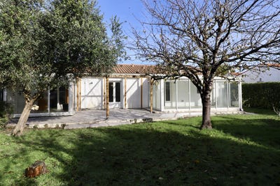 /international/fr/semussac-charente-310101514895/