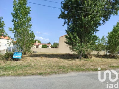 /international/fr/la-plaine-sur-mer-pays-de-la-loire-310099249883/