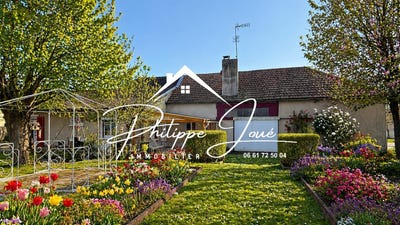 /international/fr/villeneuve-l-archeveque-burgundy-310107702848/