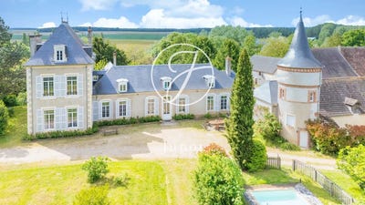 /international/fr/bourges-centre-val-de-loire-310108132917/
