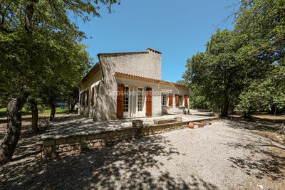 /international/fr/mazan-provence-alpes-cote-d-azur-310101273620/?lang=it