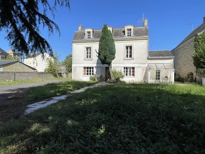 /international/fr/loudun-charente-310108217808/