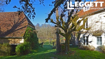 /international/fr/cherveix-cubas-aquitaine-310097750055/