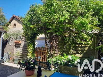 /international/fr/thomery-ile-de-france-310107010594/