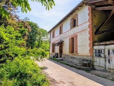 /international/fr/le-fousseret-midi-pyrenees-310107950506/