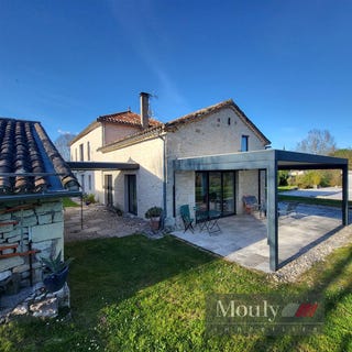 /international/fr/lalbenque-midi-pyrenees-310106596616/
